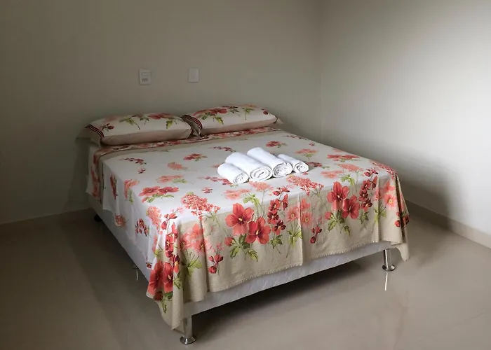 Apartamento No Centro De Capitolio - 104